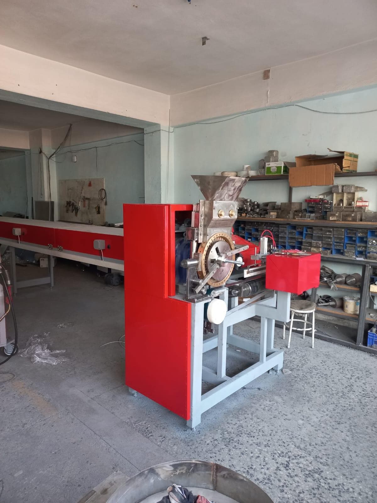 Machine à sucre en cubes pour production efficace - Fashion & Beauty in Edmonton, Alberta - Buy and Sell on Fliku