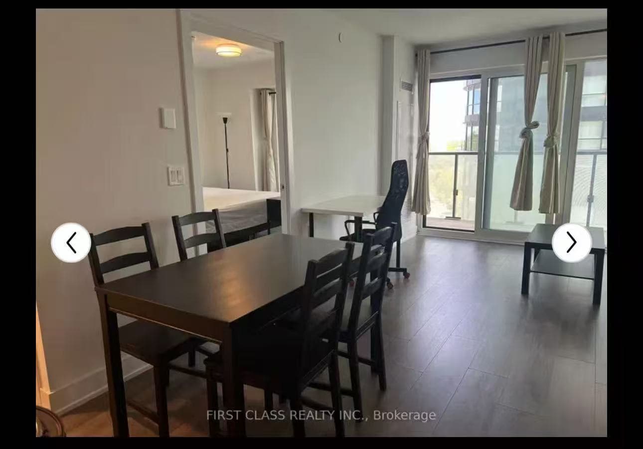 Dining Table and Chairs - Furniture in Toronto, Ontario - Buy and Sell on Fliku