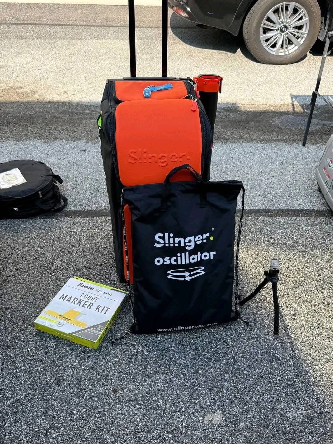 Slinger pickleball machine + accessories - Sports in Ottawa, Ontario - Buy and Sell on Fliku