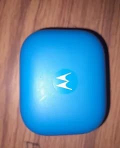 Motorola earbuds - Electronics in Kingston, Ontario - Buy and Sell on Fliku