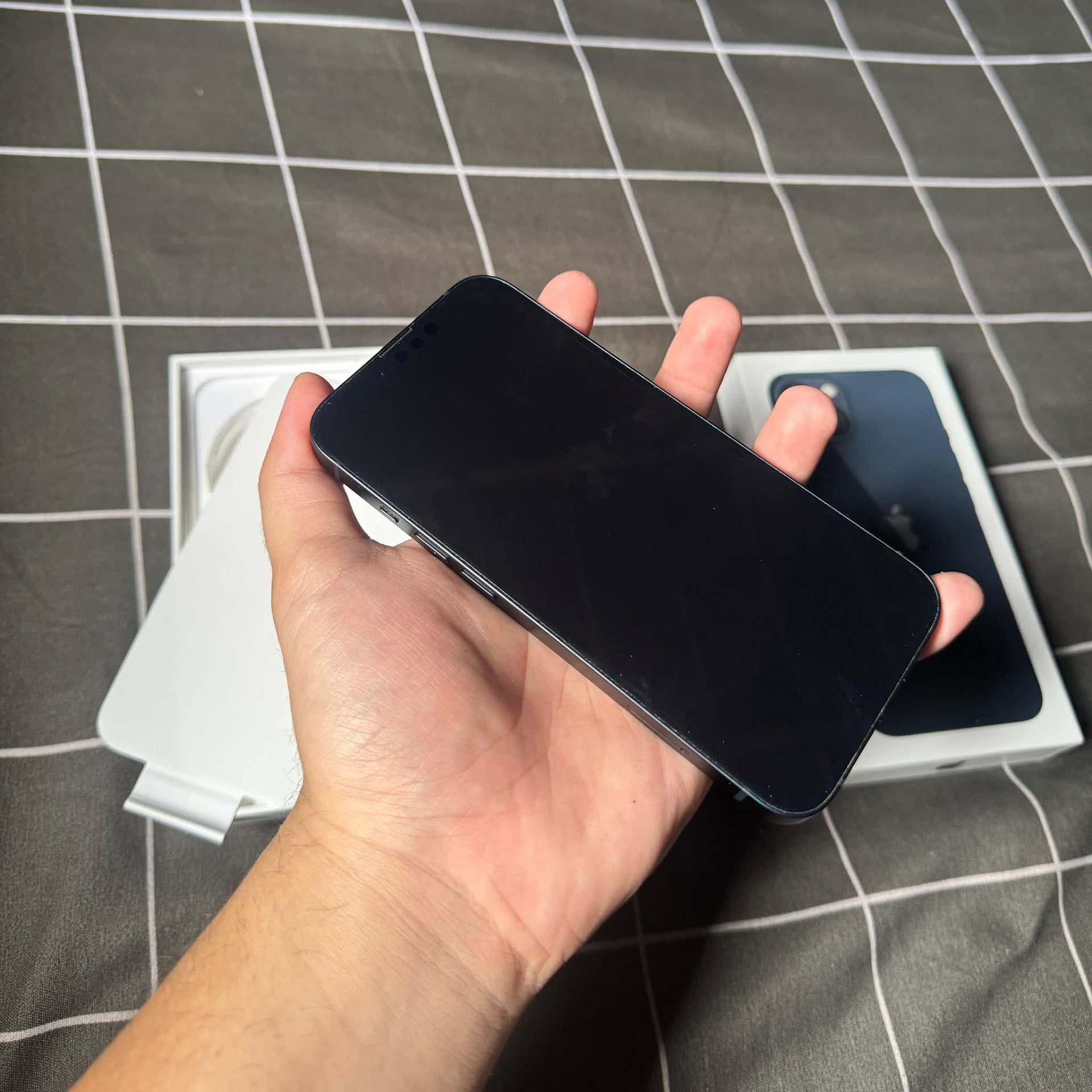 iPhone 14 pro - Electronics in Toronto, Ontario - Buy and Sell on Fliku